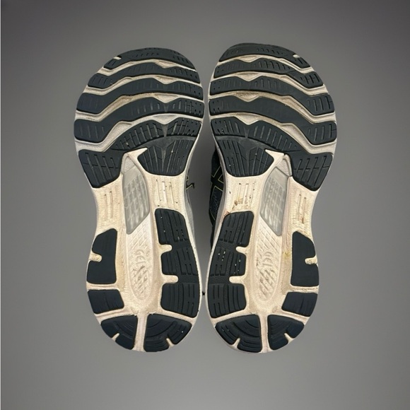 ASICS Women’s Gel-Kayano 28 - Picture 6 of 6